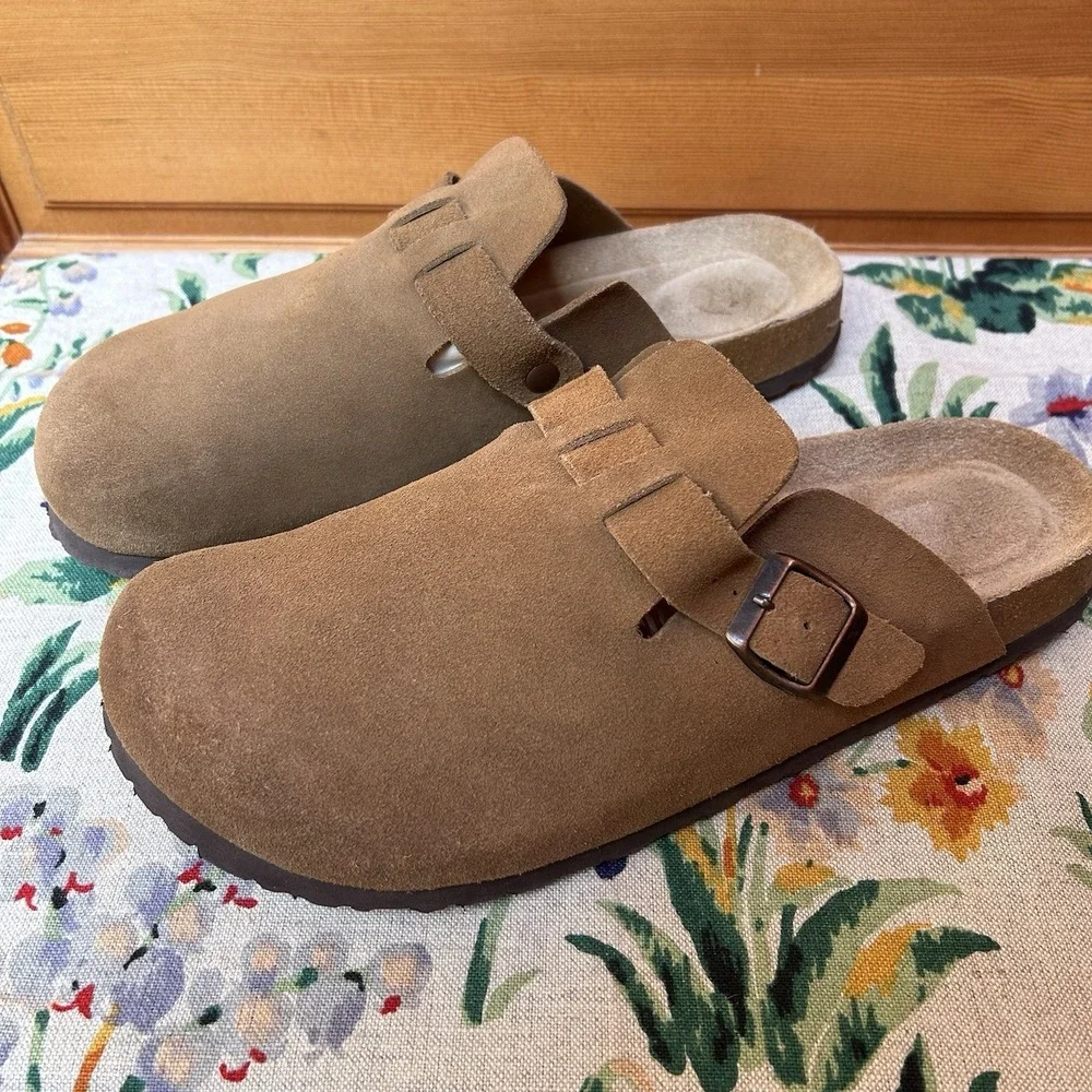 Cushionaire Haze Men's Leather Suede Clogs Comfortable Slip-On Arch Support 12M